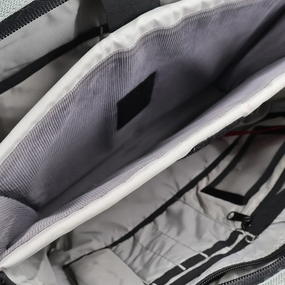 Timbuk2 Laptop Messenger Bag Mens OS Grey Black Ballistic Nylon Commuter Bag
